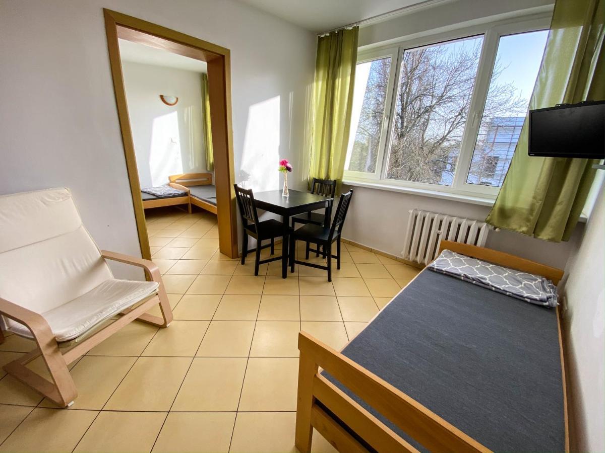 Hôtel Osrodek Wczasowy Helios à Jastrzębia Góra Extérieur photo